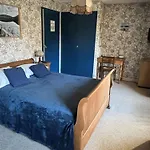 Gite-auberge Du Pont De Lanau Hotel 2*