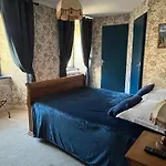 Hotel Gite-auberge Du Pont De Lanau Neuvéglise