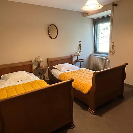 Gite-auberge Du Pont De Lanau Neuveglise