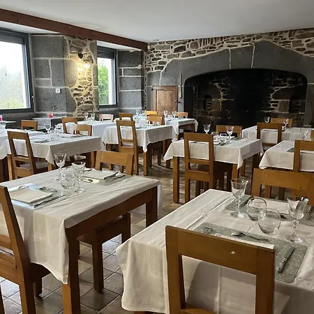 Gite-auberge Du Pont De Lanau 2*